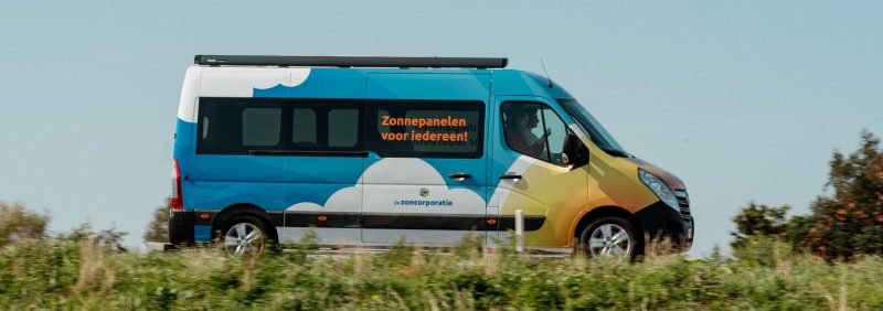 De Zoncorporatie - Promotiebus op de weg